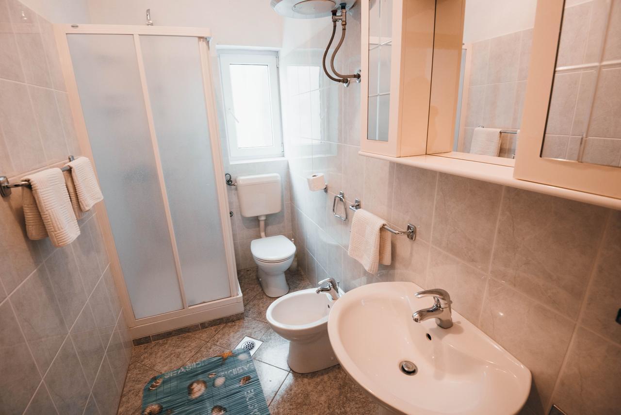 Apartments Visnjic Zaboric Exterior foto